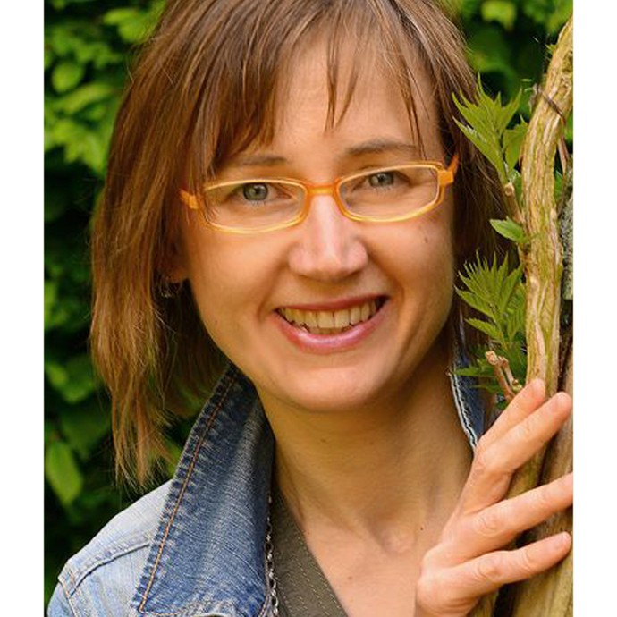 Sekretärin (vergrößerte Bildansicht wird geöffnet)